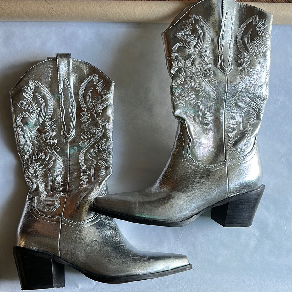 Billini Silver Heeled Boots